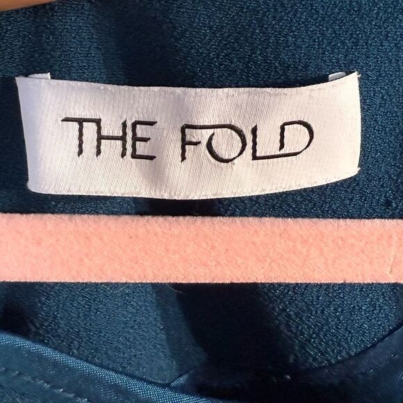 THE FOLD Islington Dress Dark Teal Sculpt
Stretch Crepe Elegant Dress SZ 12 - Picture 6 of 9